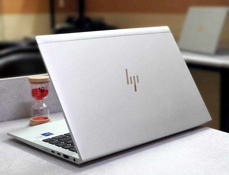 لپ تاپ HP EliteBook 840 G8 استوک